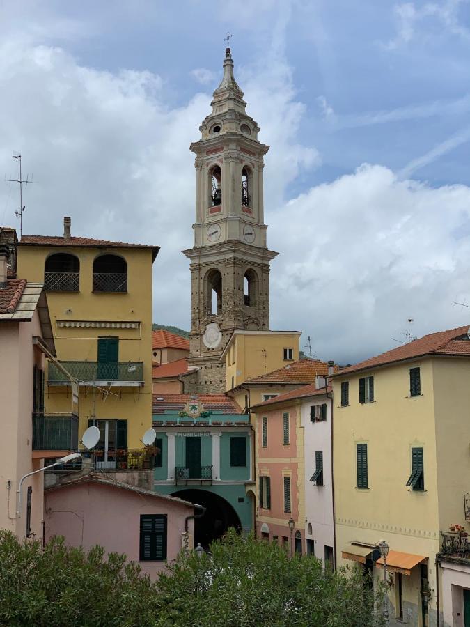 Bb Palazzo Doria Bed & Breakfast Dolcedo Bagian luar foto