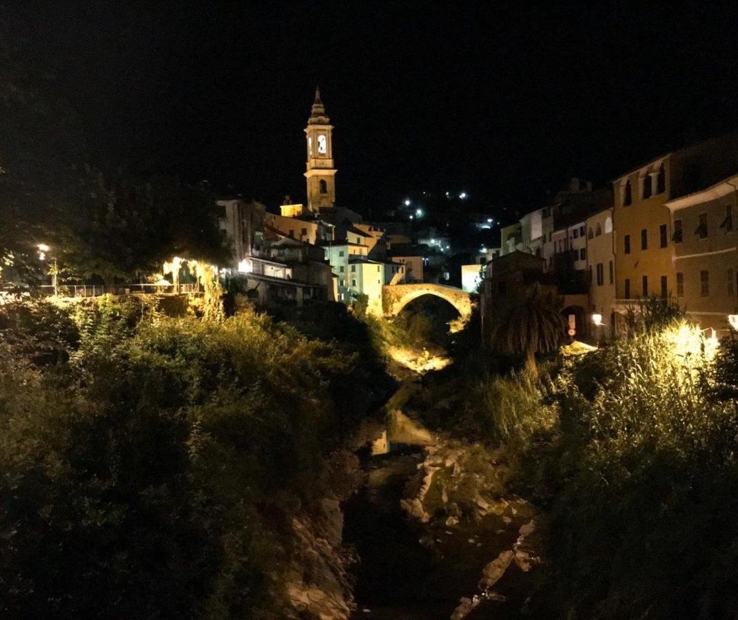 Bb Palazzo Doria Bed & Breakfast Dolcedo Bagian luar foto
